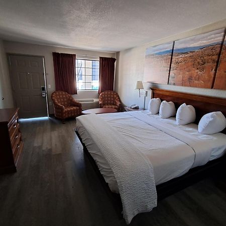 Days Inn By Wyndham Safford, Az Εξωτερικό φωτογραφία